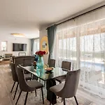 Vila Hillside With Sea View And Pool Jarebinjak