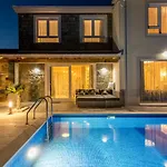 Vila Hillside With Sea View And Pool