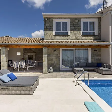 Villa Hillside With Sea View And Pool Jarebinjak